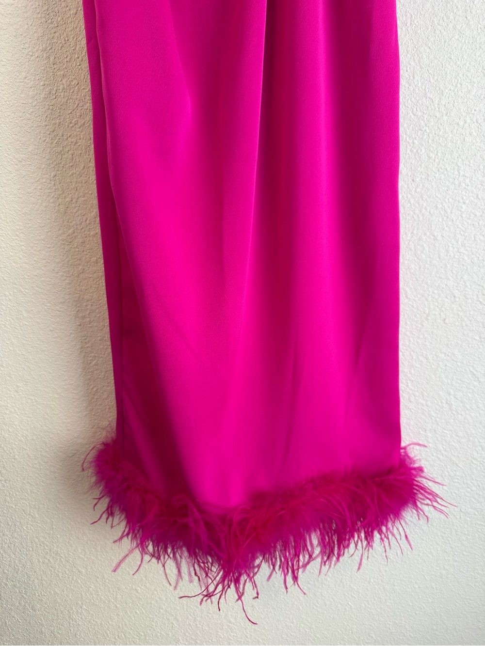 Lucy Paris Mareena Feather Column Midi Dress in Hot Pink XS - Picture 4 of 11